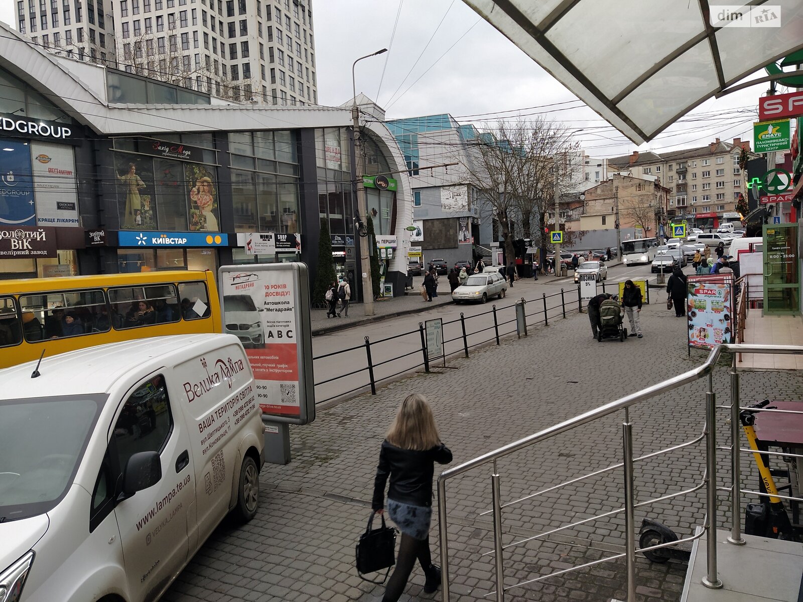 Комерційне приміщення в Тернополі, здам в оренду по Шептицького Андрія Митрополита вулиця 3, район Центр, ціна: 28 000 грн за об’єкт фото 1