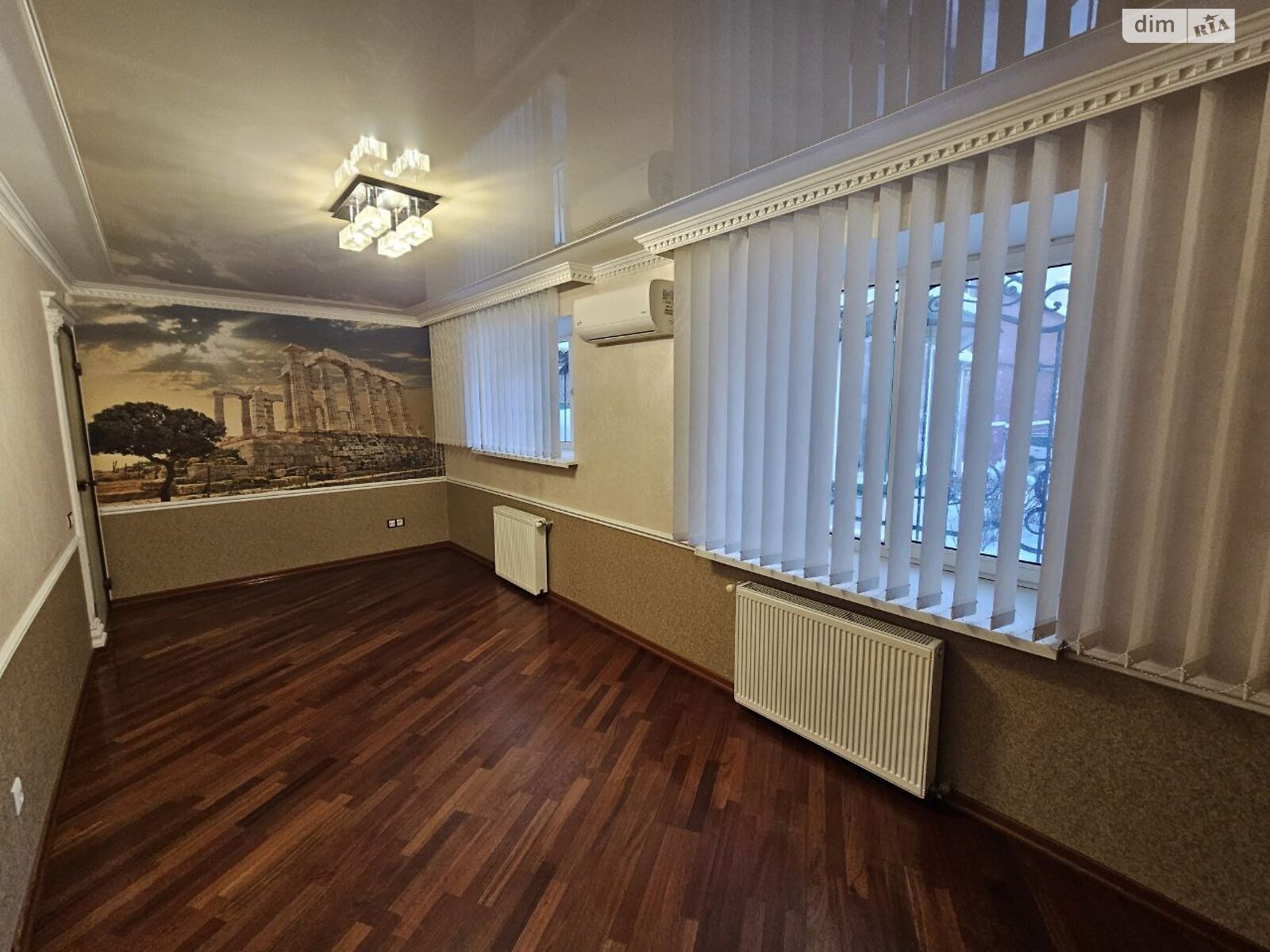 Коммерческое помещение в Тернополе, сдам в аренду по Шептицкого Андрея Митрополита улица, район Центр, цена: 54 113 грн за объект фото 1