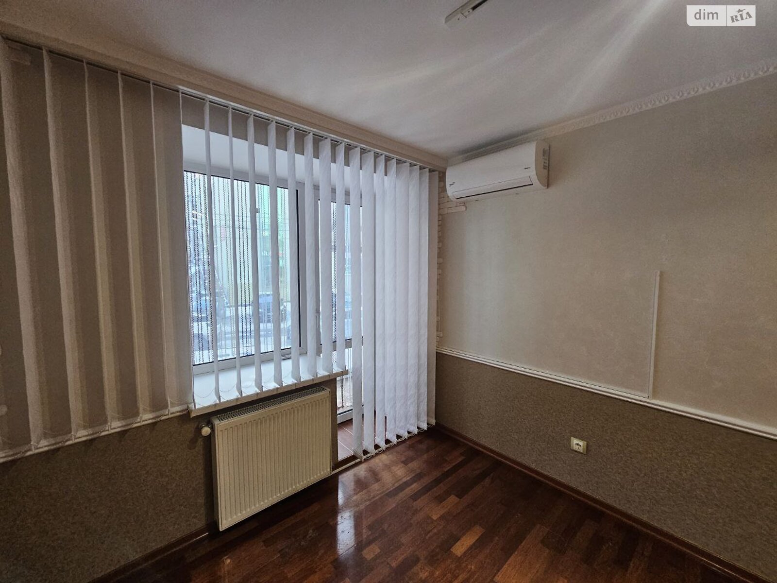 Коммерческое помещение в Тернополе, сдам в аренду по Шептицкого Андрея Митрополита улица, район Центр, цена: 54 113 грн за объект фото 1