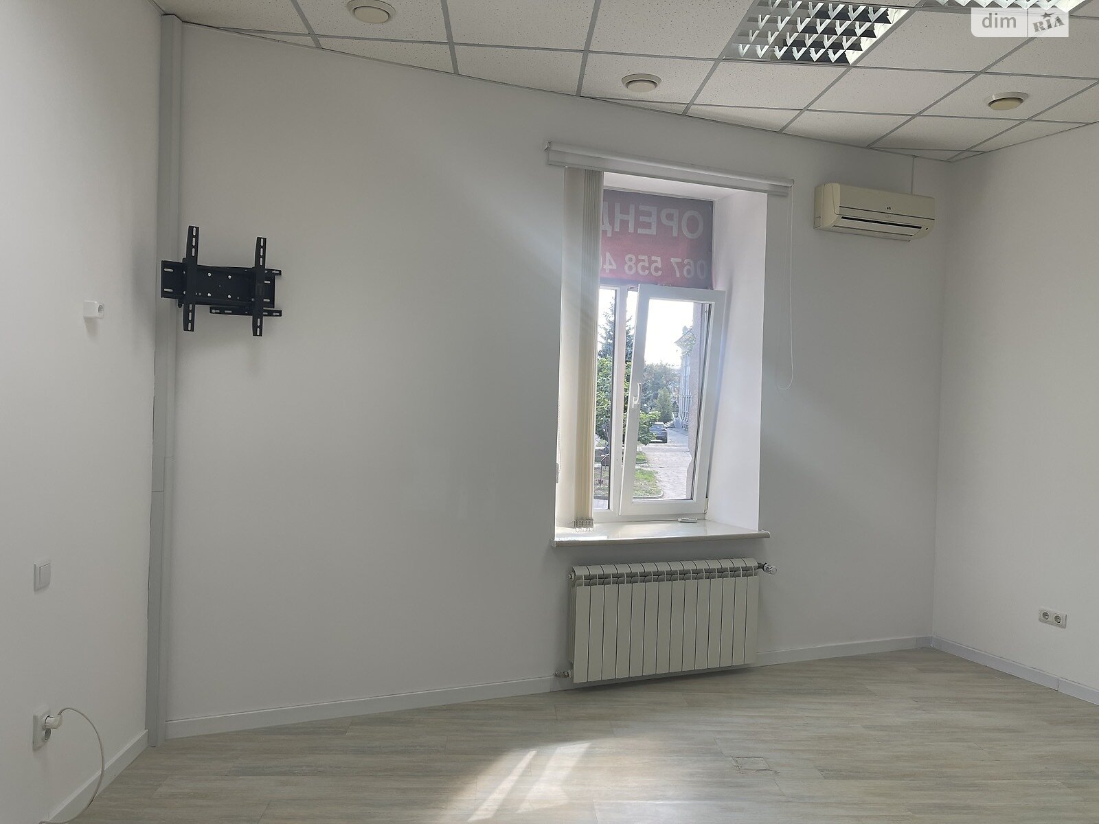 Коммерческое помещение в Тернополе, сдам в аренду по Шевченко Тараса бульвар 4, район Центр, цена: 38 640 грн за объект фото 1 Коммерческое помещение в Тернополе, сдам в аренду по Шевченко Тараса бульвар 4, район Центр, цена: 38 640 грн за объект фото 1