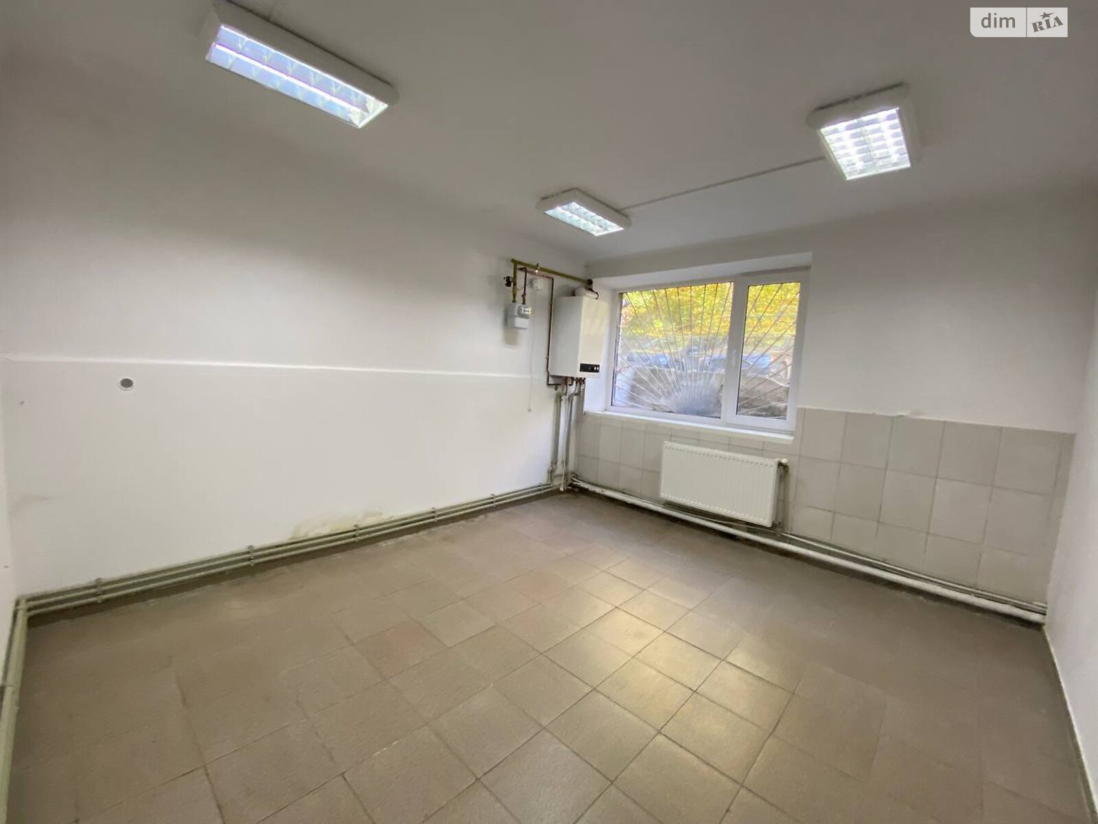 Комерційне приміщення в Тернополі, здам в оренду по Старий Поділ (Танцорова) вулиця 20, район Центр, ціна: 25 000 грн за об’єкт фото 1