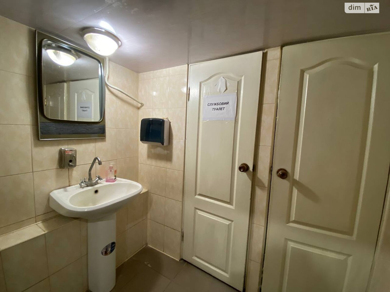 Комерційне приміщення в Тернополі, здам в оренду по Старий Поділ (Танцорова) вулиця 20, район Центр, ціна: 25 000 грн за об’єкт фото 1