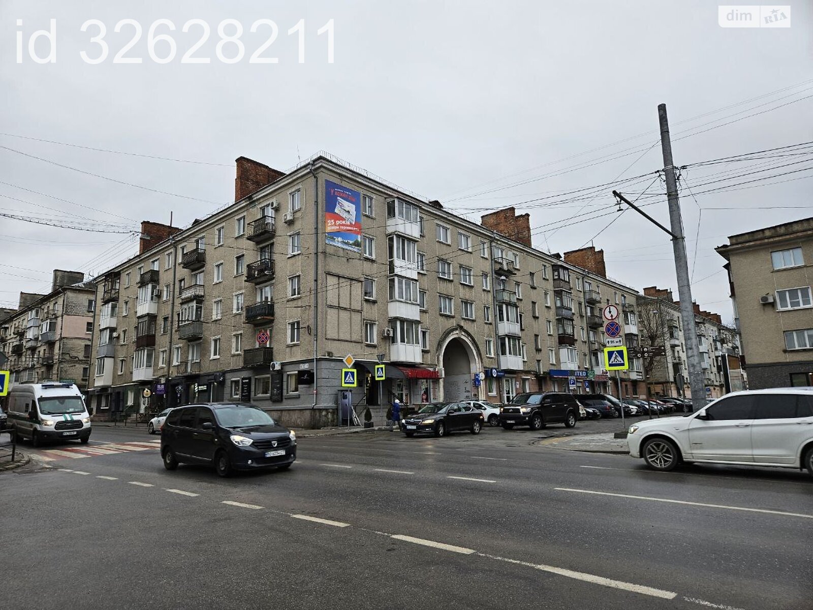 Комерційне приміщення в Тернополі, здам в оренду по Старий Ринок вулиця, район Центр, ціна: 28 000 грн за об’єкт фото 1