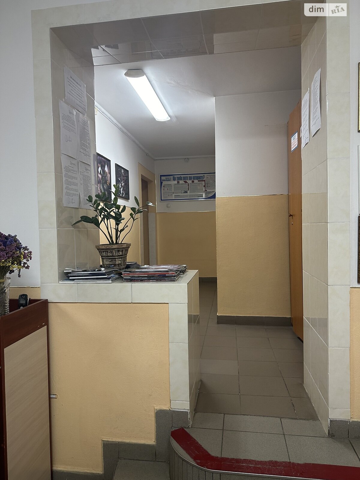 Коммерческое помещение в Тернополе, сдам в аренду по Торговица (Живова Анатолия) улица, район Центр, цена: 40 000 грн за объект фото 1 Коммерческое помещение в Тернополе, сдам в аренду по Торговица (Живова Анатолия) улица, район Центр, цена: 40 000 грн за объект фото 1