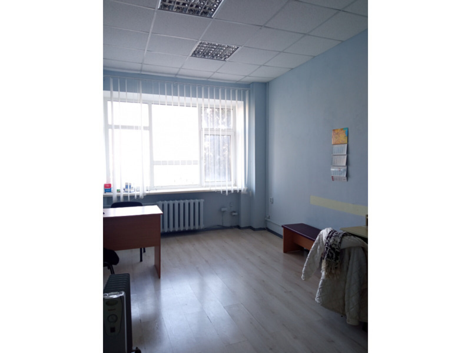 Комерційне приміщення в Тернополі, здам в оренду по В’ячеслава Чорновола вулиця 4, район Центр, ціна: 90 867 грн за об’єкт фото 1 Комерційне приміщення в Тернополі, здам в оренду по В’ячеслава Чорновола вулиця 4, район Центр, ціна: 90 867 грн за об’єкт фото 1