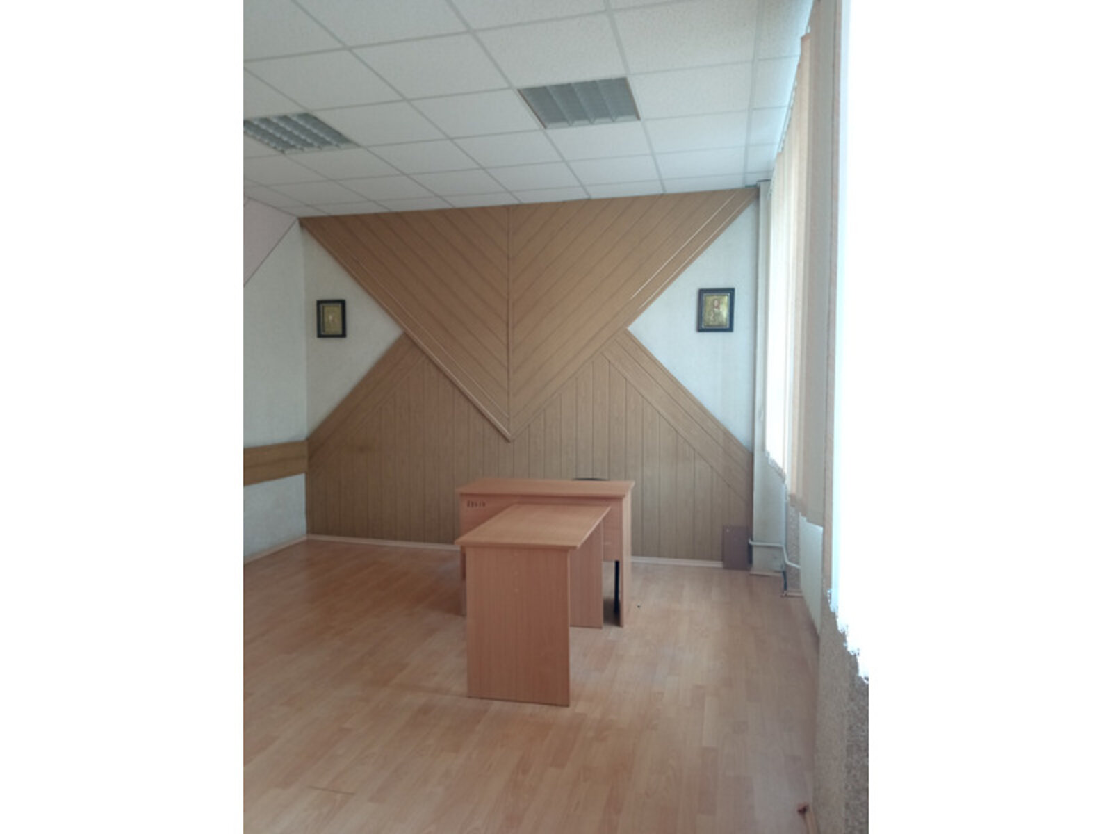 Комерційне приміщення в Тернополі, здам в оренду по В’ячеслава Чорновола вулиця 4, район Центр, ціна: 90 867 грн за об’єкт фото 1 Комерційне приміщення в Тернополі, здам в оренду по В’ячеслава Чорновола вулиця 4, район Центр, ціна: 90 867 грн за об’єкт фото 1