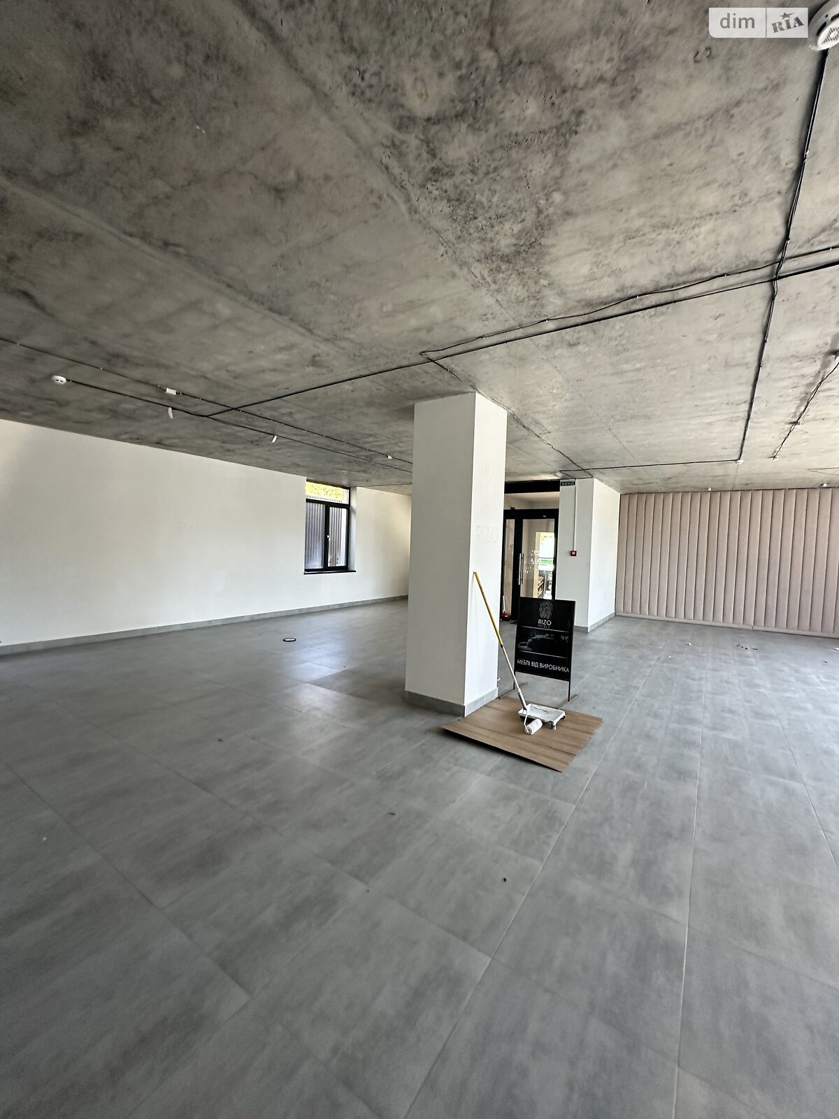 Коммерческое помещение в Тернополе, сдам в аренду по Збаражская улица, район Центр, цена: 36 750 грн за объект фото 1 Коммерческое помещение в Тернополе, сдам в аренду по Збаражская улица, район Центр, цена: 36 750 грн за объект фото 1