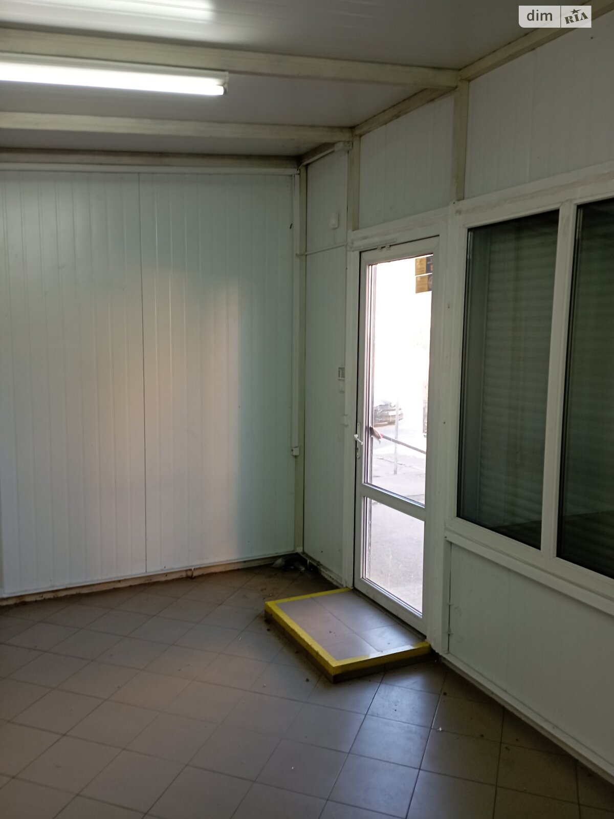 Комерційне приміщення в Тернополі, здам в оренду по Бандери Степана проспект, район Східний, ціна: 8 000 грн за об’єкт фото 1