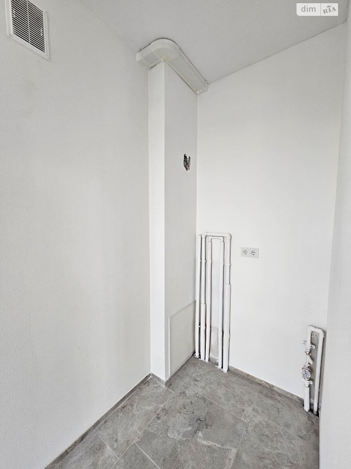 Коммерческое помещение в Тернополе, сдам в аренду по Бандеры Степана проспект, район Восточный, цена: 90 000 грн за объект фото 1 Коммерческое помещение в Тернополе, сдам в аренду по Бандеры Степана проспект, район Восточный, цена: 90 000 грн за объект фото 1