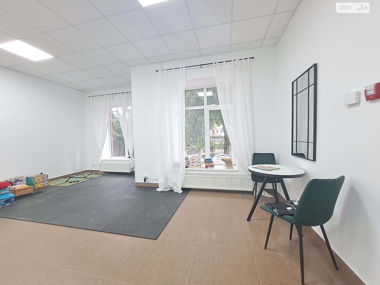 Комерційне приміщення в Тернополі, здам в оренду по Довженка Олександра вулиця, район Східний, ціна: 23 000 грн за об’єкт фото 1