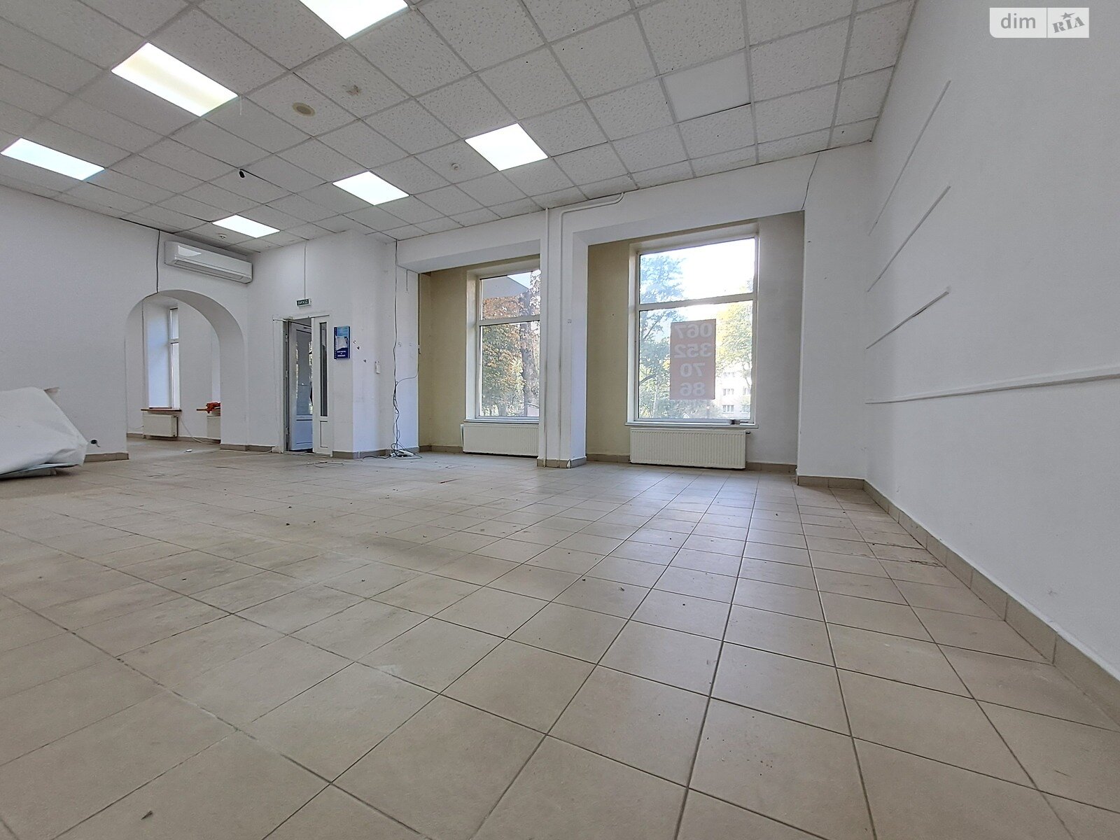 Коммерческое помещение в Тернополе, сдам в аренду по Галицкого Данила бульвар 5, район Восточный, цена: 46 000 грн за объект фото 1 Коммерческое помещение в Тернополе, сдам в аренду по Галицкого Данила бульвар 5, район Восточный, цена: 46 000 грн за объект фото 1