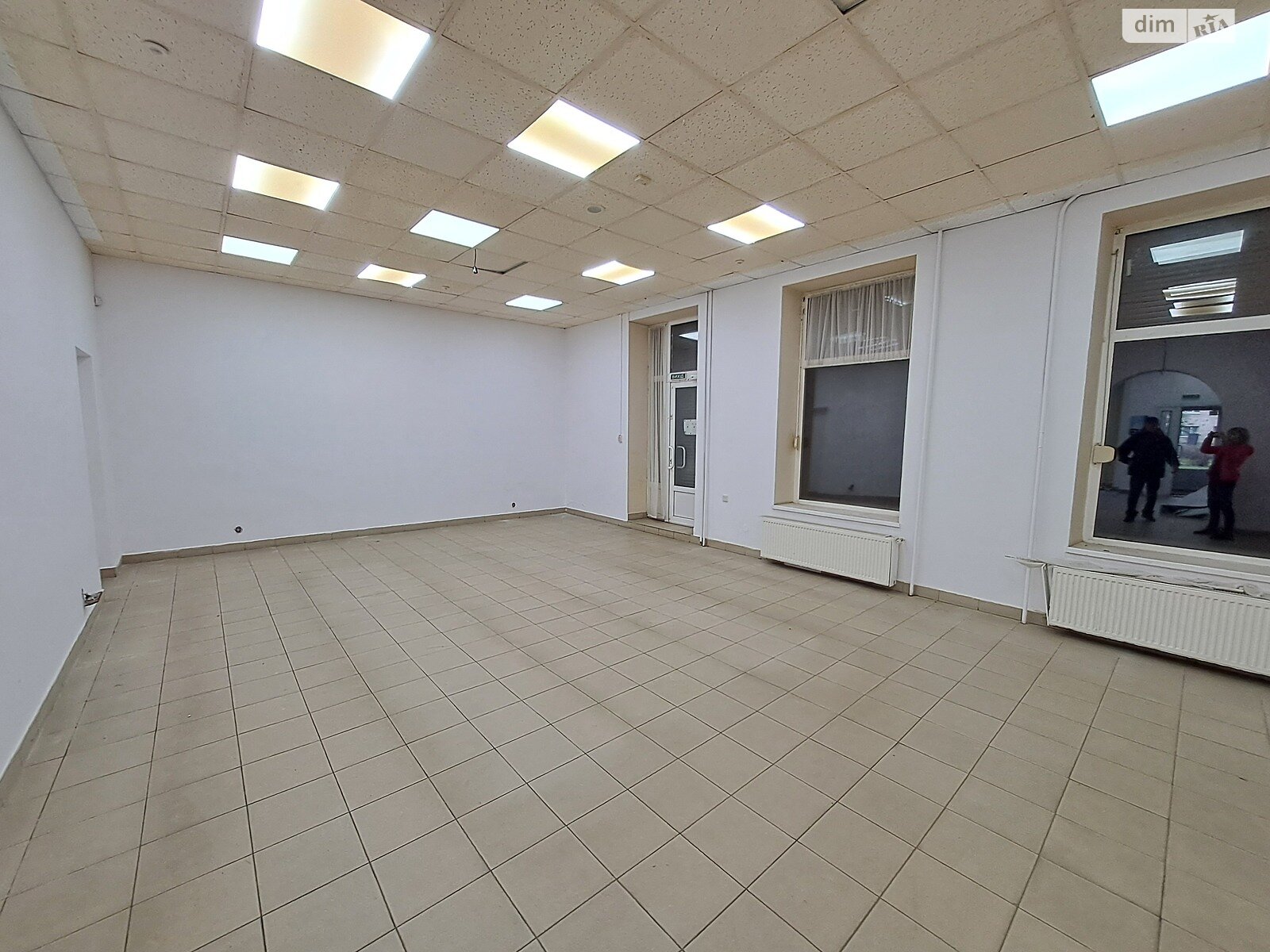 Коммерческое помещение в Тернополе, сдам в аренду по Галицкого Данила бульвар 5, район Восточный, цена: 46 000 грн за объект фото 1 Коммерческое помещение в Тернополе, сдам в аренду по Галицкого Данила бульвар 5, район Восточный, цена: 46 000 грн за объект фото 1