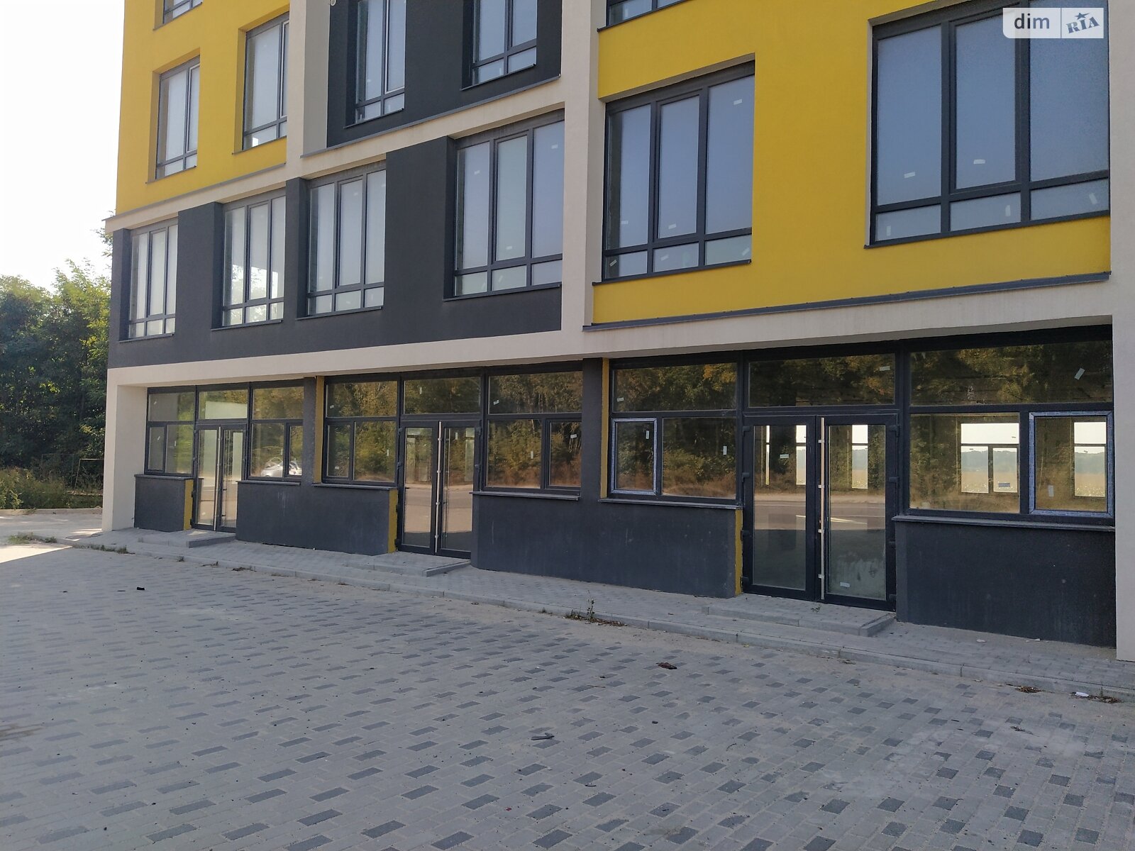 Комерційне приміщення в Тернополі, здам в оренду по Підволочиське шосе, район Східний, ціна: 99 500 грн за об’єкт фото 1 Комерційне приміщення в Тернополі, здам в оренду по Підволочиське шосе, район Східний, ціна: 99 500 грн за об’єкт фото 1