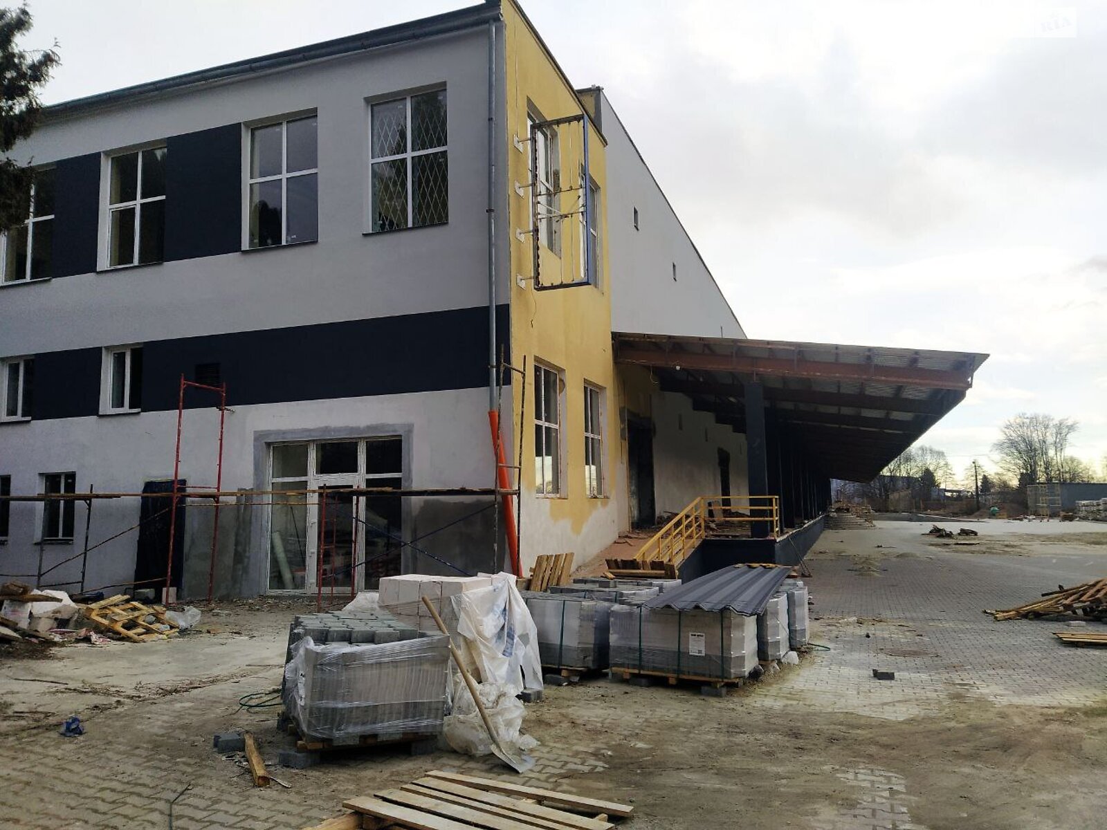 Коммерческое помещение в Трускавце, Мазепы улица, цена аренды: 10 000 грн за объект фото 1 Коммерческое помещение в Трускавце, Мазепы улица, цена аренды: 10 000 грн за объект фото 1