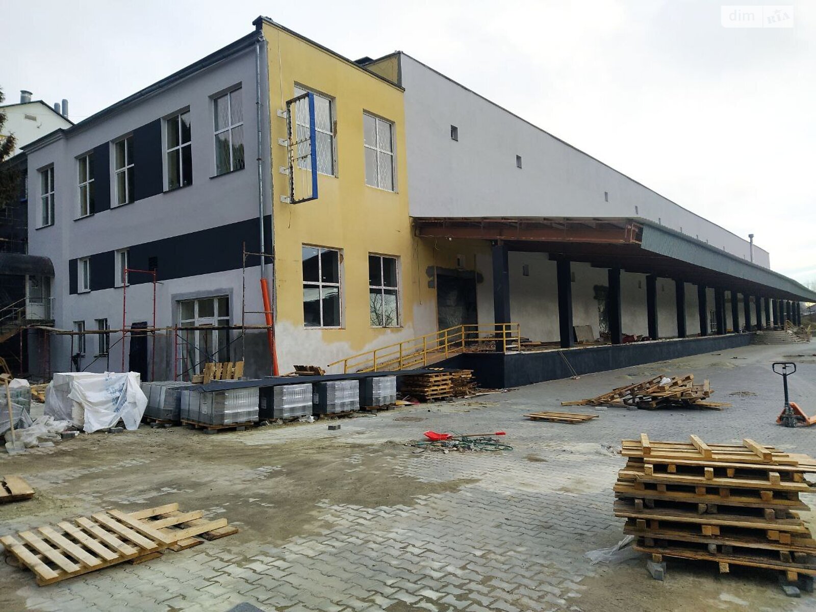 Коммерческое помещение в Трускавце, Мазепы улица, цена аренды: 10 000 грн за объект фото 1 Коммерческое помещение в Трускавце, Мазепы улица, цена аренды: 10 000 грн за объект фото 1