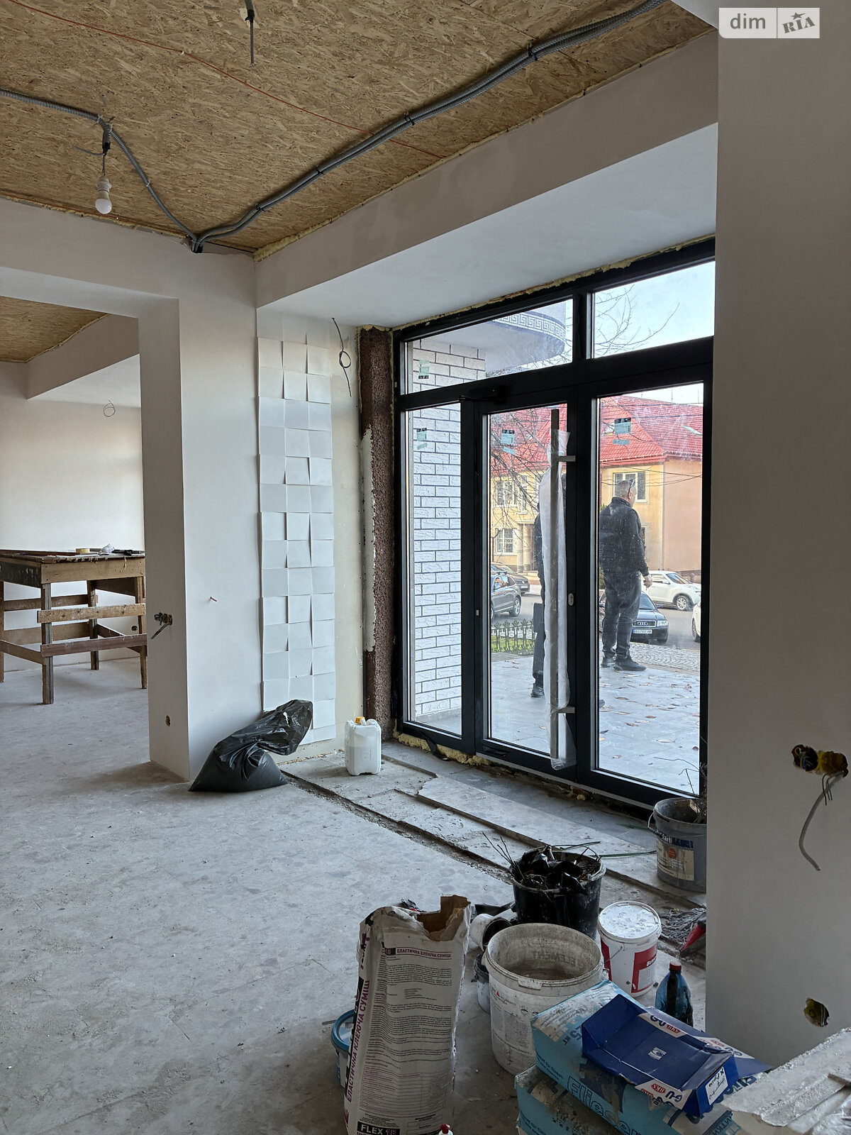 Комерційне приміщення в Тячеві, здам в оренду по Незалежності вулиця 50, район Тячів, ціна: 60 840 грн за об’єкт фото 1