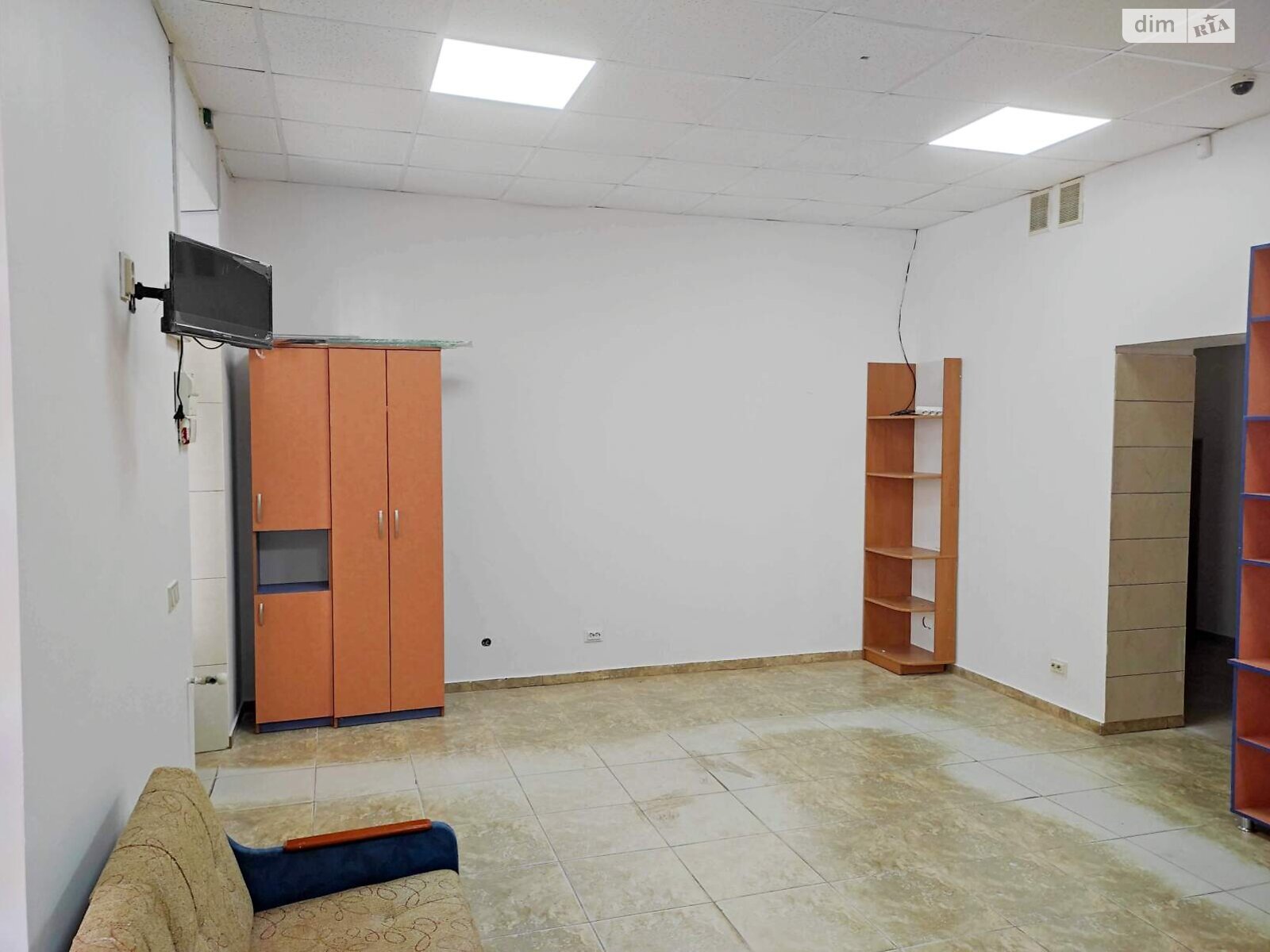 Коммерческое помещение в Угорниках, Героев Николаева (Сеченова) улица 129А, цена аренды: 10 000 грн за объект фото 1 Коммерческое помещение в Угорниках, Героев Николаева (Сеченова) улица 129А, цена аренды: 10 000 грн за объект фото 1