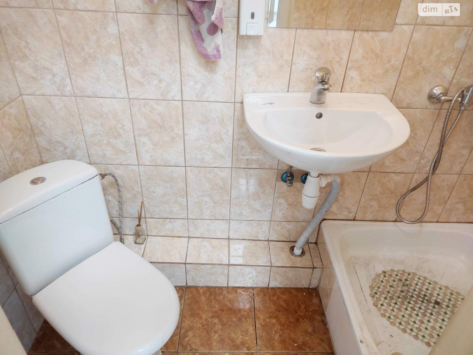 Коммерческое помещение в Угорниках, Героев Николаева (Сеченова) улица 129А, цена аренды: 10 000 грн за объект фото 1 Коммерческое помещение в Угорниках, Героев Николаева (Сеченова) улица 129А, цена аренды: 10 000 грн за объект фото 1