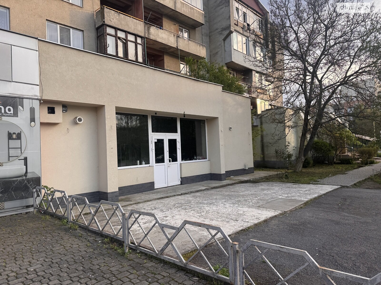 Коммерческое помещение в Ужгороде, сдам в аренду по Капушанская (Победы) улица 157, район Боздош, цена: 54 210 грн за объект фото 1 Коммерческое помещение в Ужгороде, сдам в аренду по Капушанская (Победы) улица 157, район Боздош, цена: 54 210 грн за объект фото 1