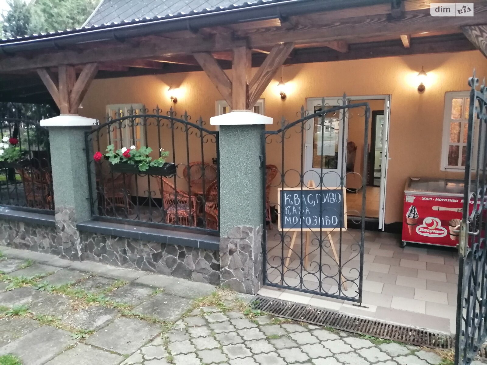 Коммерческое помещение в Ужгороде, сдам в аренду по Карпатской Украины (Гагарина) улица, район Дравцы, цена: 12 000 грн за объект фото 1 Коммерческое помещение в Ужгороде, сдам в аренду по Карпатской Украины (Гагарина) улица, район Дравцы, цена: 12 000 грн за объект фото 1