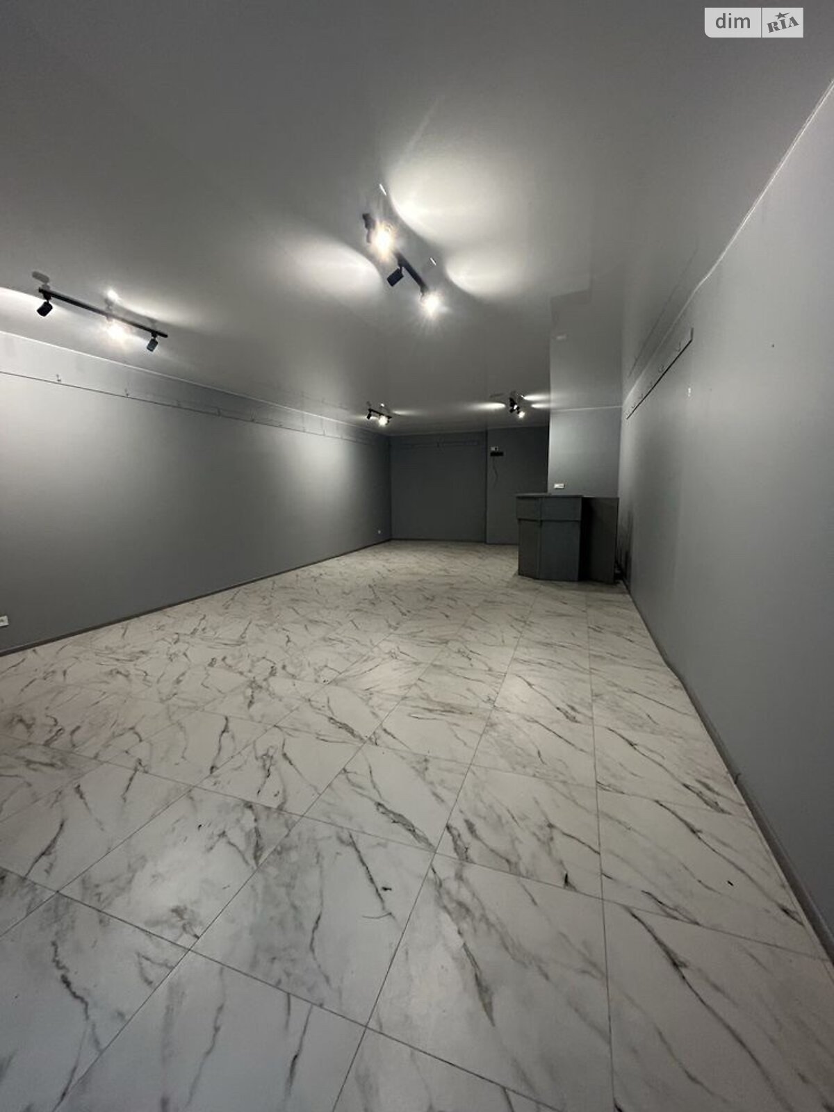 Комерційне приміщення в Ужгороді, здам в оренду по Грушевського вулиця 31А, район Станційний, ціна: 33 992 грн за об’єкт фото 1