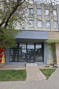 Коммерческое помещение в Ужгороде, сдам в аренду по Кирилла и Мефодия площадь 4, цена: 21 115 грн за объект фото 2 Коммерческое помещение в Ужгороде, сдам в аренду по Кирилла и Мефодия площадь 4, цена: 21 115 грн за объект фото 2