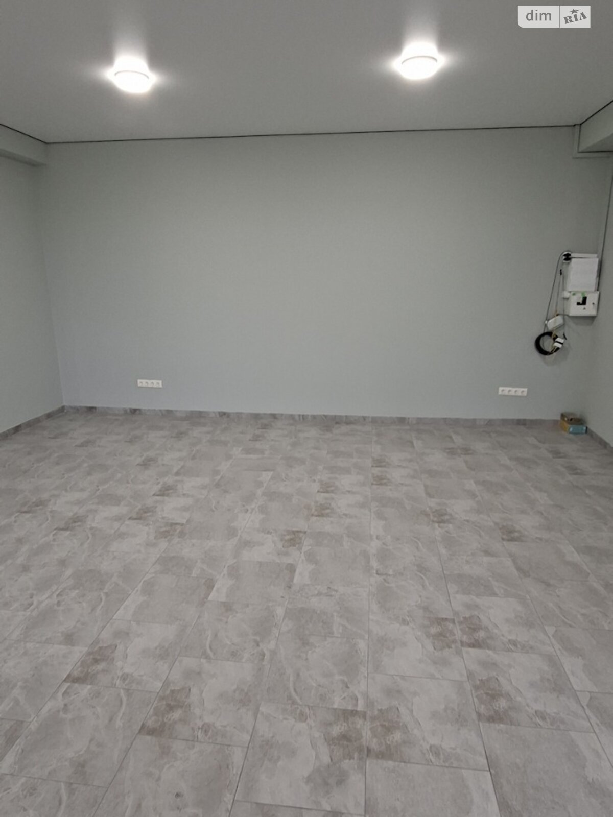 Коммерческое помещение в Ужгороде, сдам в аренду по Кирилла и Мефодия площадь 4, цена: 21 115 грн за объект фото 1 Коммерческое помещение в Ужгороде, сдам в аренду по Кирилла и Мефодия площадь 4, цена: 21 115 грн за объект фото 1