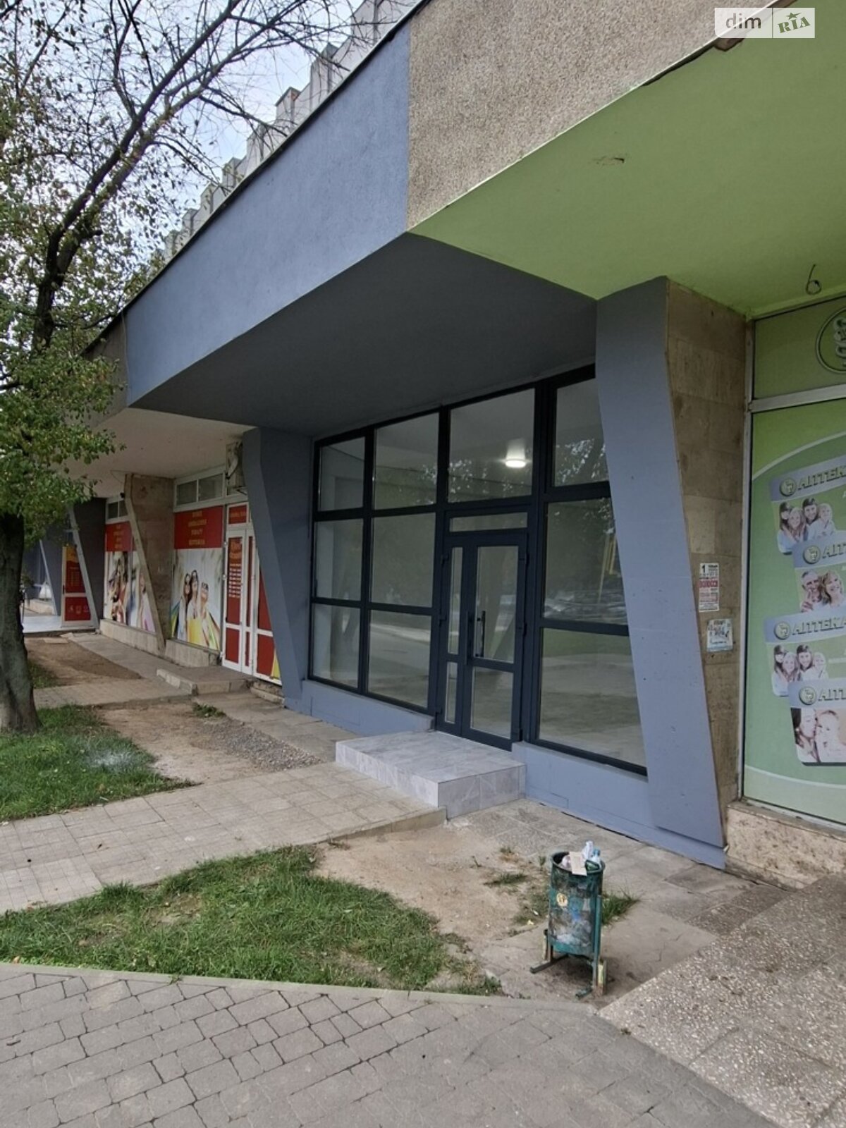 Коммерческое помещение в Ужгороде, сдам в аренду по Кирилла и Мефодия площадь 4, цена: 21 115 грн за объект фото 1 Коммерческое помещение в Ужгороде, сдам в аренду по Кирилла и Мефодия площадь 4, цена: 21 115 грн за объект фото 1