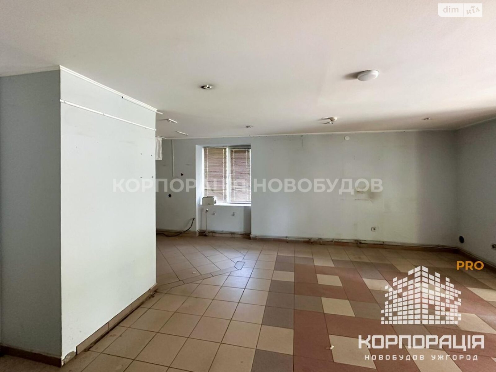 Комерційне приміщення в Ужгороді, здам в оренду по Грушевського вулиця, район Новий, ціна: 14 602 грн за об’єкт фото 1 Комерційне приміщення в Ужгороді, здам в оренду по Грушевського вулиця, район Новий, ціна: 14 602 грн за об’єкт фото 1