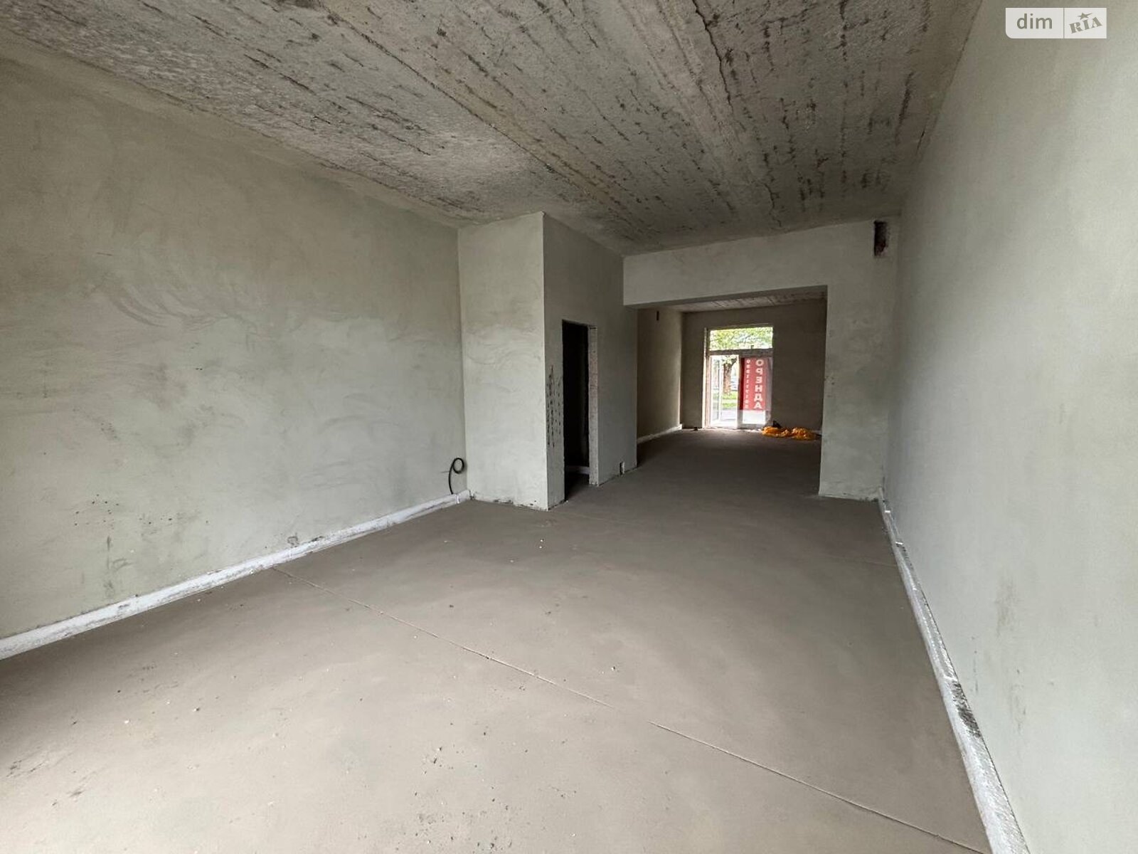 Комерційне приміщення в Ужгороді, здам в оренду по Капушанська (Перемоги) вулиця 170, район Новий, ціна: 23 727 грн за об’єкт фото 1 Комерційне приміщення в Ужгороді, здам в оренду по Капушанська (Перемоги) вулиця 170, район Новий, ціна: 23 727 грн за об’єкт фото 1