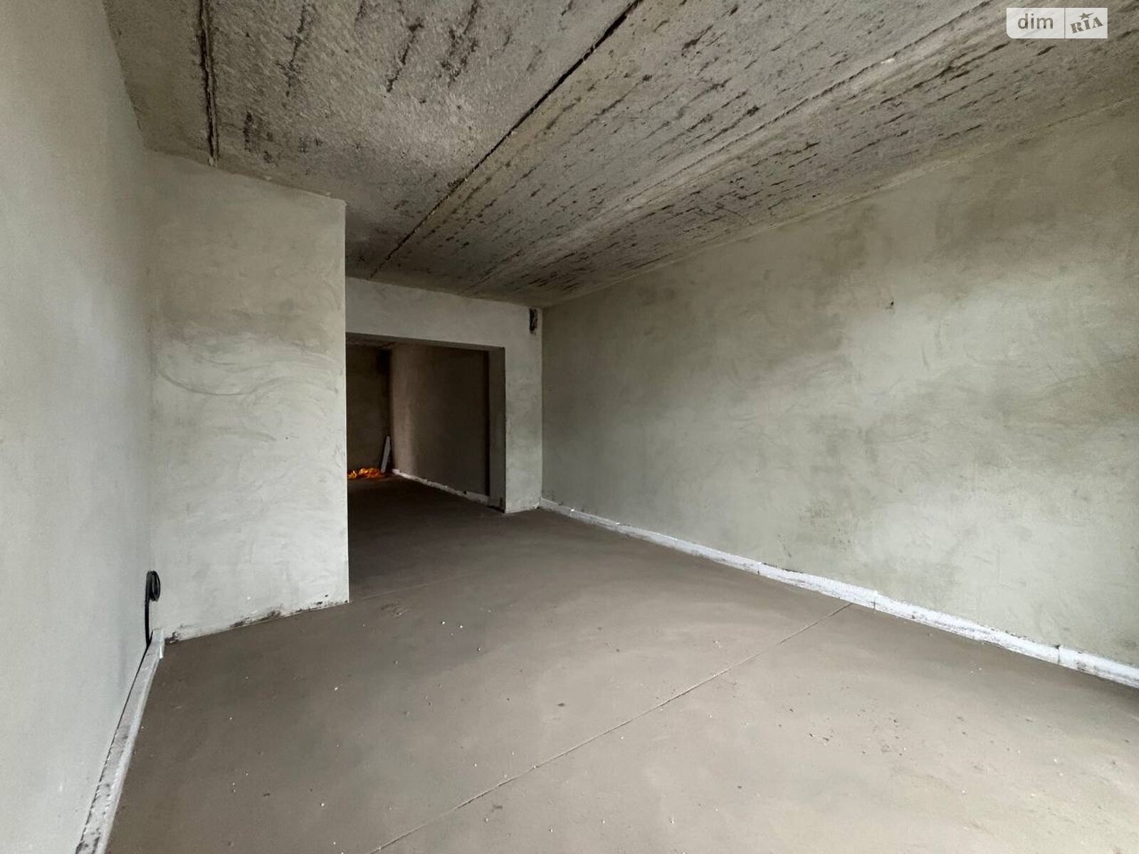 Комерційне приміщення в Ужгороді, здам в оренду по Капушанська (Перемоги) вулиця 170, район Новий, ціна: 23 727 грн за об’єкт фото 1 Комерційне приміщення в Ужгороді, здам в оренду по Капушанська (Перемоги) вулиця 170, район Новий, ціна: 23 727 грн за об’єкт фото 1