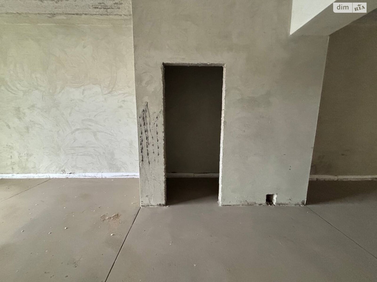 Комерційне приміщення в Ужгороді, здам в оренду по Капушанська (Перемоги) вулиця 170, район Новий, ціна: 23 727 грн за об’єкт фото 1 Комерційне приміщення в Ужгороді, здам в оренду по Капушанська (Перемоги) вулиця 170, район Новий, ціна: 23 727 грн за об’єкт фото 1