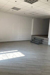Комерційне приміщення в Ужгороді, здам в оренду по Станційна вулиця 16, район Станційний, ціна: 20 000 грн за об’єкт фото 2