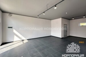 Коммерческое помещение в Ужгороде, сдам в аренду по Берчени улица, район Центр, цена: 16 780 грн за объект фото 2