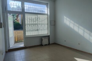 Коммерческое помещение в Ужгороде, сдам в аренду по Другетов улица 82, район Центр, цена: 8 643 грн за объект фото 2 Коммерческое помещение в Ужгороде, сдам в аренду по Другетов улица 82, район Центр, цена: 8 643 грн за объект фото 2