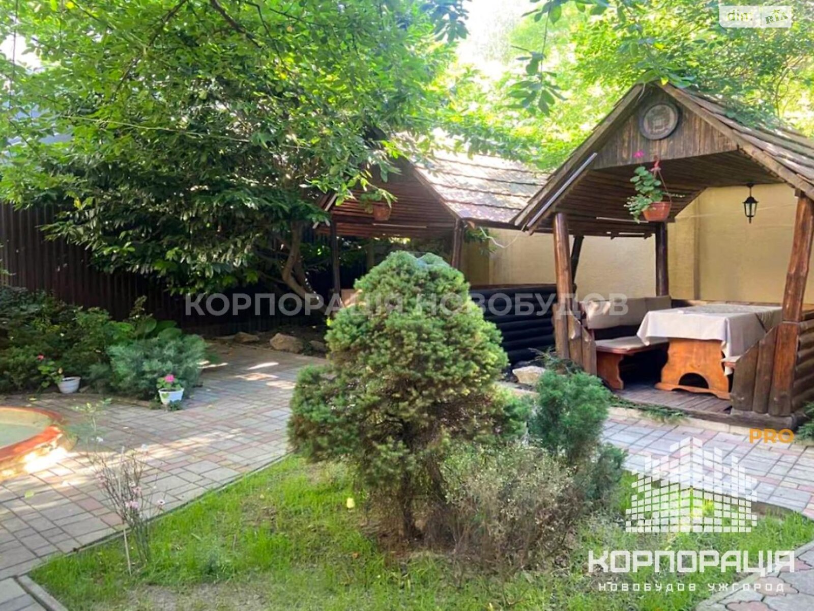 Коммерческое помещение в Ужгороде, сдам в аренду по Франко Ивана улица, район Центр, цена: 71 383 грн за объект фото 1 Коммерческое помещение в Ужгороде, сдам в аренду по Франко Ивана улица, район Центр, цена: 71 383 грн за объект фото 1