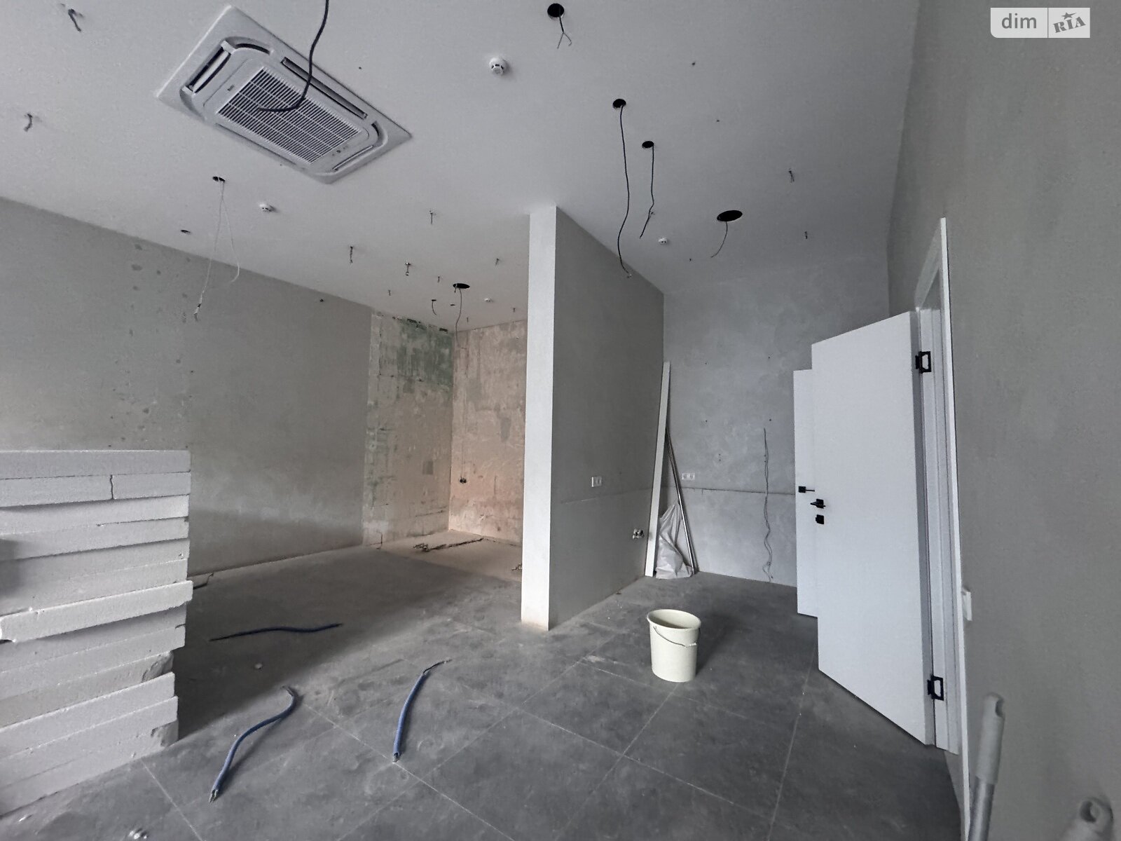 Коммерческое помещение в Ужгороде, сдам в аренду по Гойды улица 10, район Центр, цена: 50 640 грн за объект фото 1