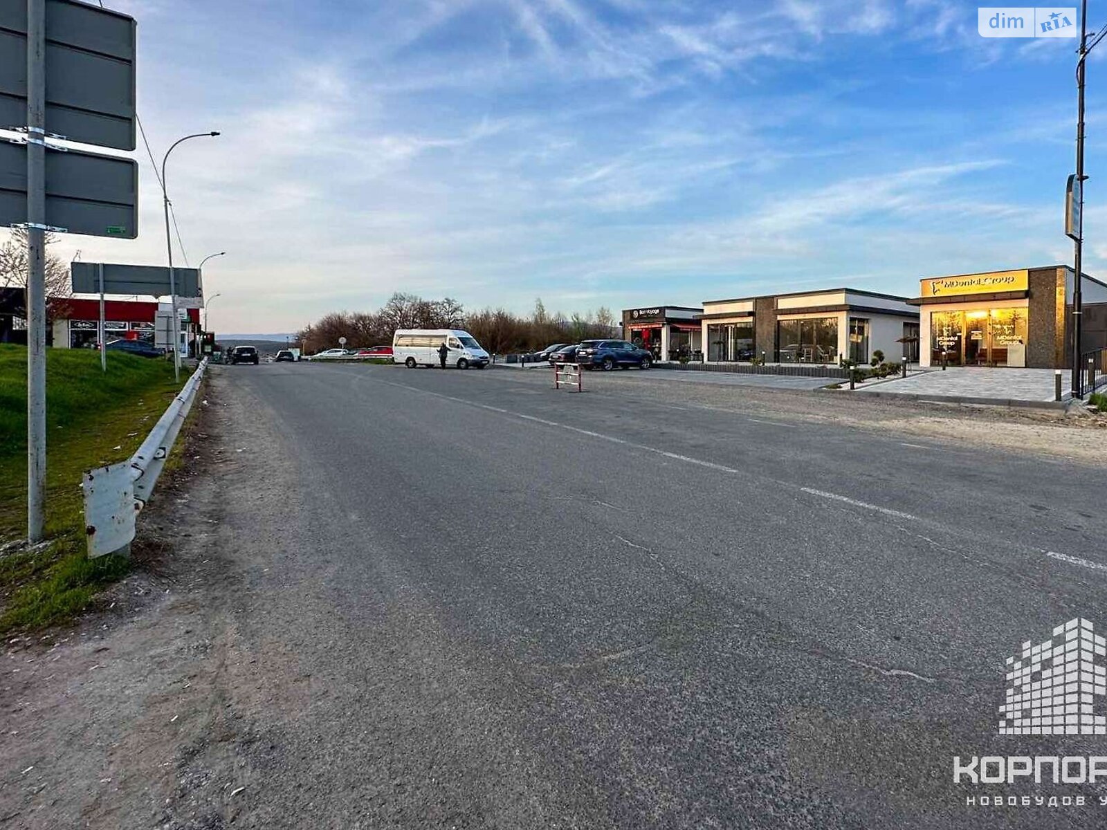 Комерційне приміщення в Ужгороді, здам в оренду по Собранецька вулиця, район Центр, ціна: 53 213 грн за об’єкт фото 1