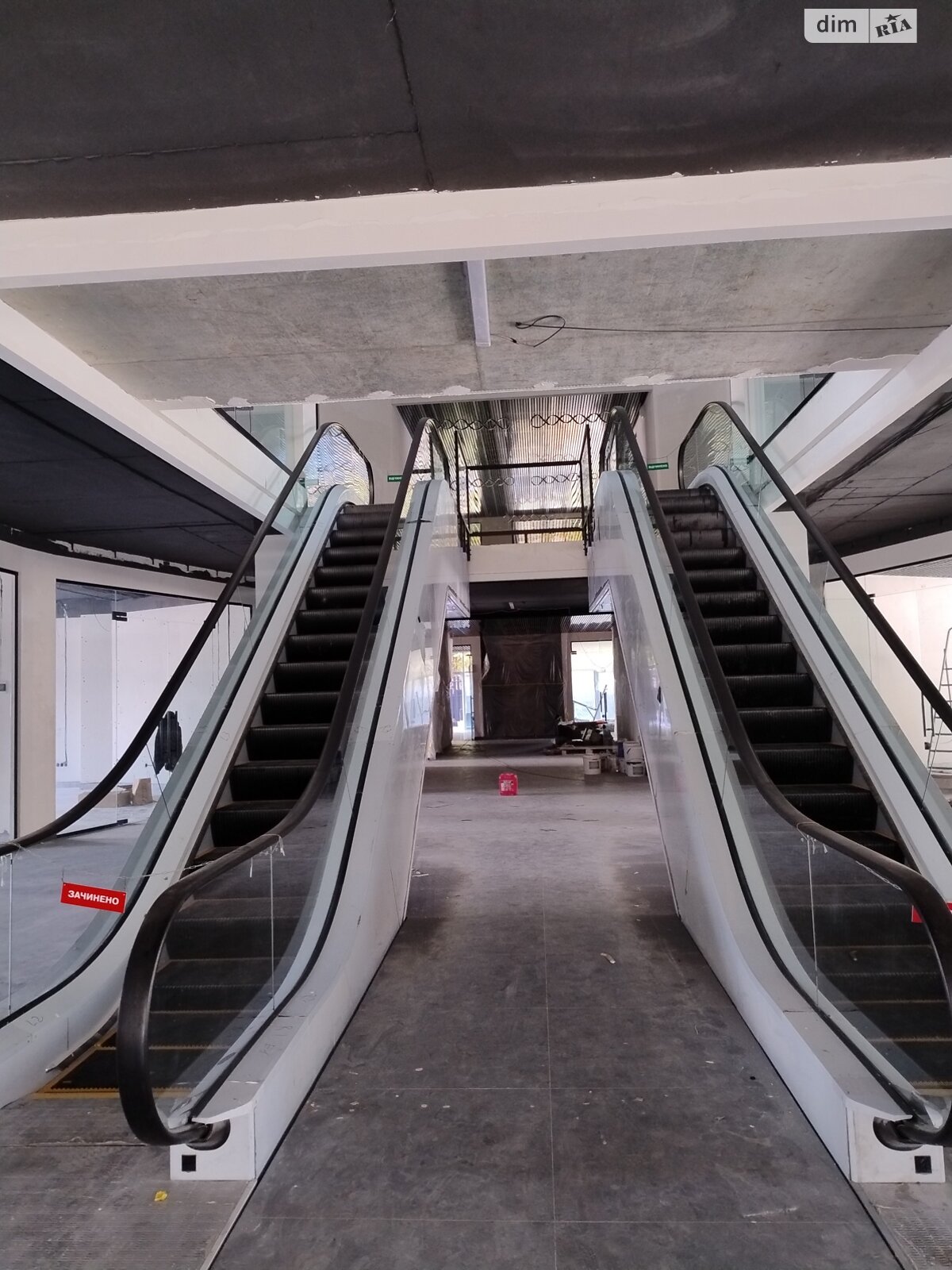 Комерційне приміщення в Ужгороді, здам в оренду по Острівна вулиця, район Центр, ціна: 71 444 грн за об’єкт фото 1