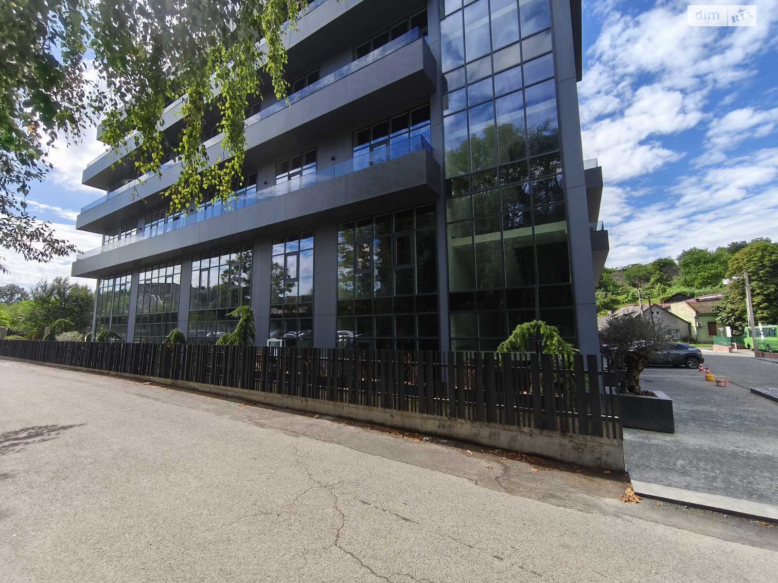 Комерційне приміщення в Ужгороді, здам в оренду по Острівна вулиця, район Центр, ціна: 37 935 грн за об’єкт фото 1 Комерційне приміщення в Ужгороді, здам в оренду по Острівна вулиця, район Центр, ціна: 37 935 грн за об’єкт фото 1