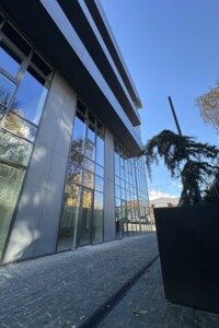 Коммерческое помещение в Ужгороде, сдам в аренду по Подградская улица, район Центр, цена: 25 242 грн за объект фото 2 Коммерческое помещение в Ужгороде, сдам в аренду по Подградская улица, район Центр, цена: 25 242 грн за объект фото 2