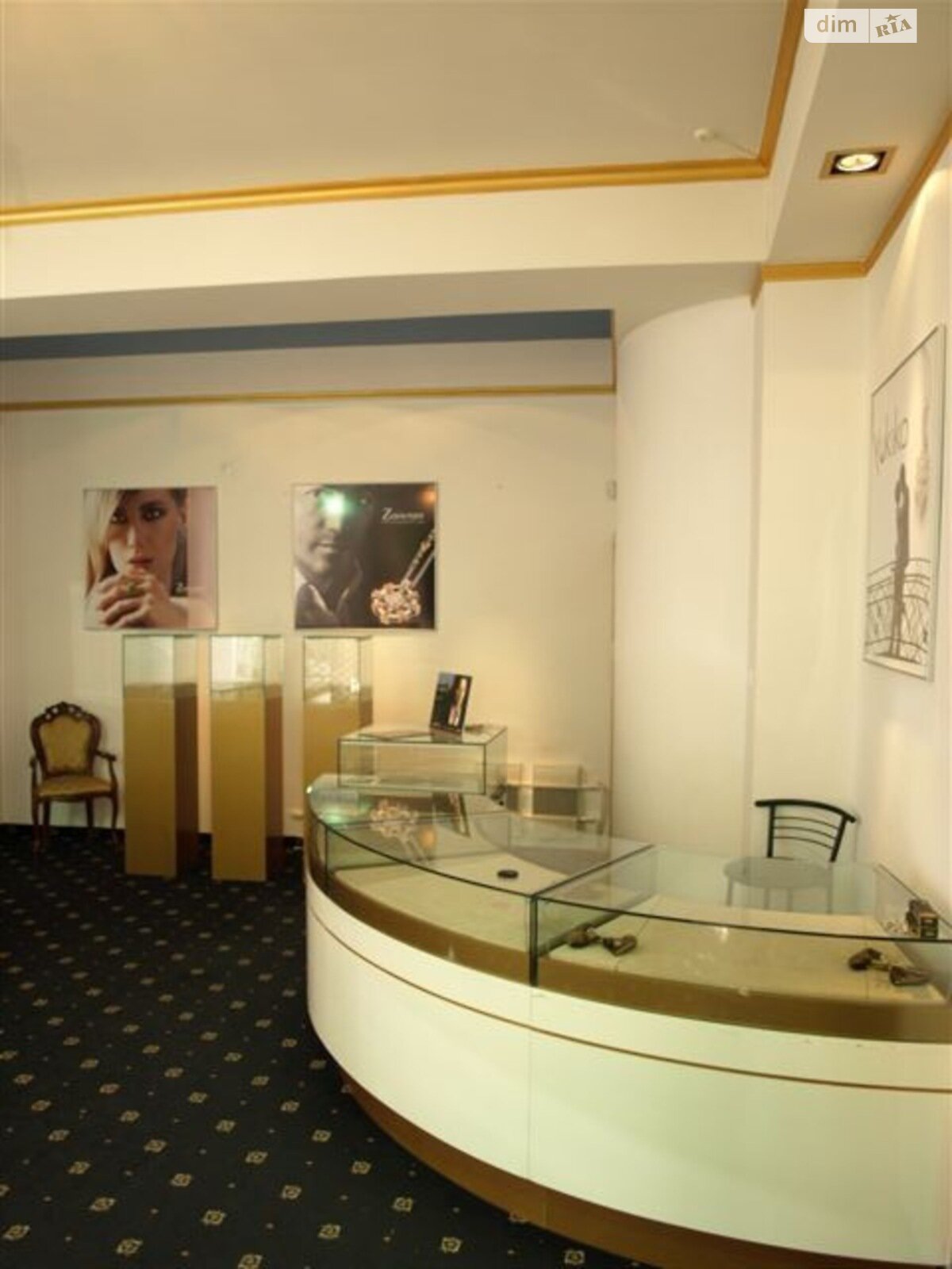 Коммерческое помещение в Ужгороде, сдам в аренду по Собранецкая улица 2, район Центр, цена: 63 225 грн за объект фото 1 Коммерческое помещение в Ужгороде, сдам в аренду по Собранецкая улица 2, район Центр, цена: 63 225 грн за объект фото 1