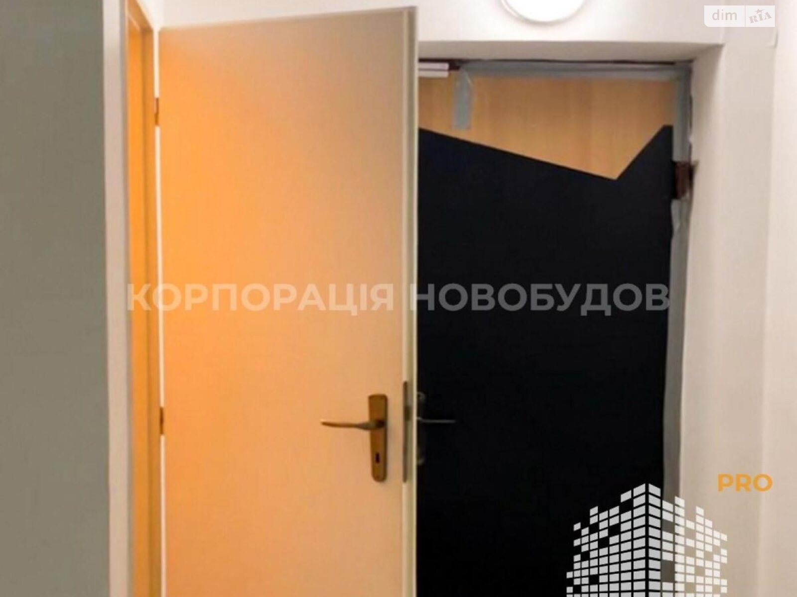 Комерційне приміщення в Ужгороді, здам в оренду по Свободи проспект, район Центр, ціна: 27 398 грн за об’єкт фото 1 Комерційне приміщення в Ужгороді, здам в оренду по Свободи проспект, район Центр, ціна: 27 398 грн за об’єкт фото 1