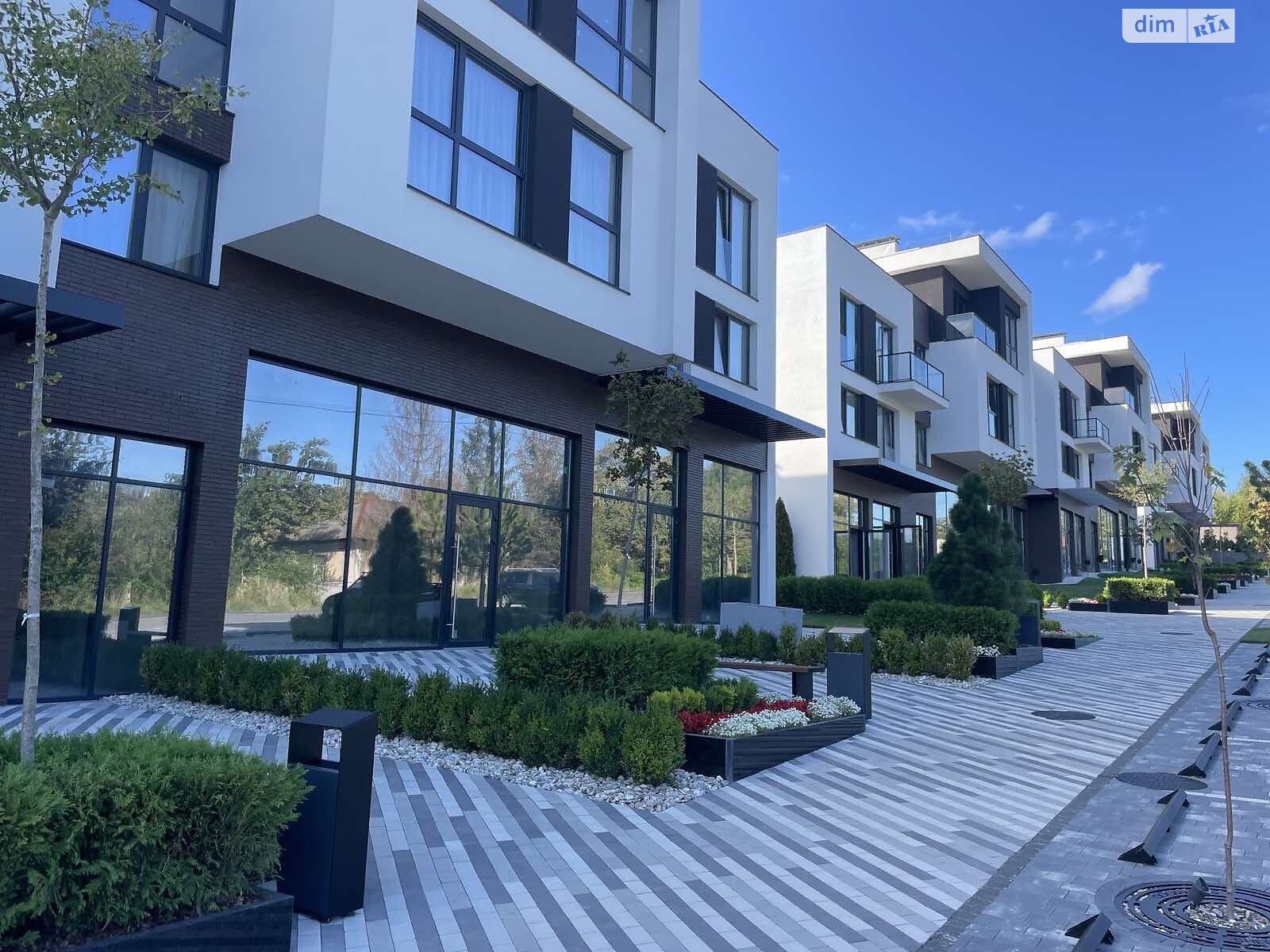 Коммерческое помещение в Ужгороде, Запорожская улица 3, цена аренды: 21 075 грн за объект фото 1