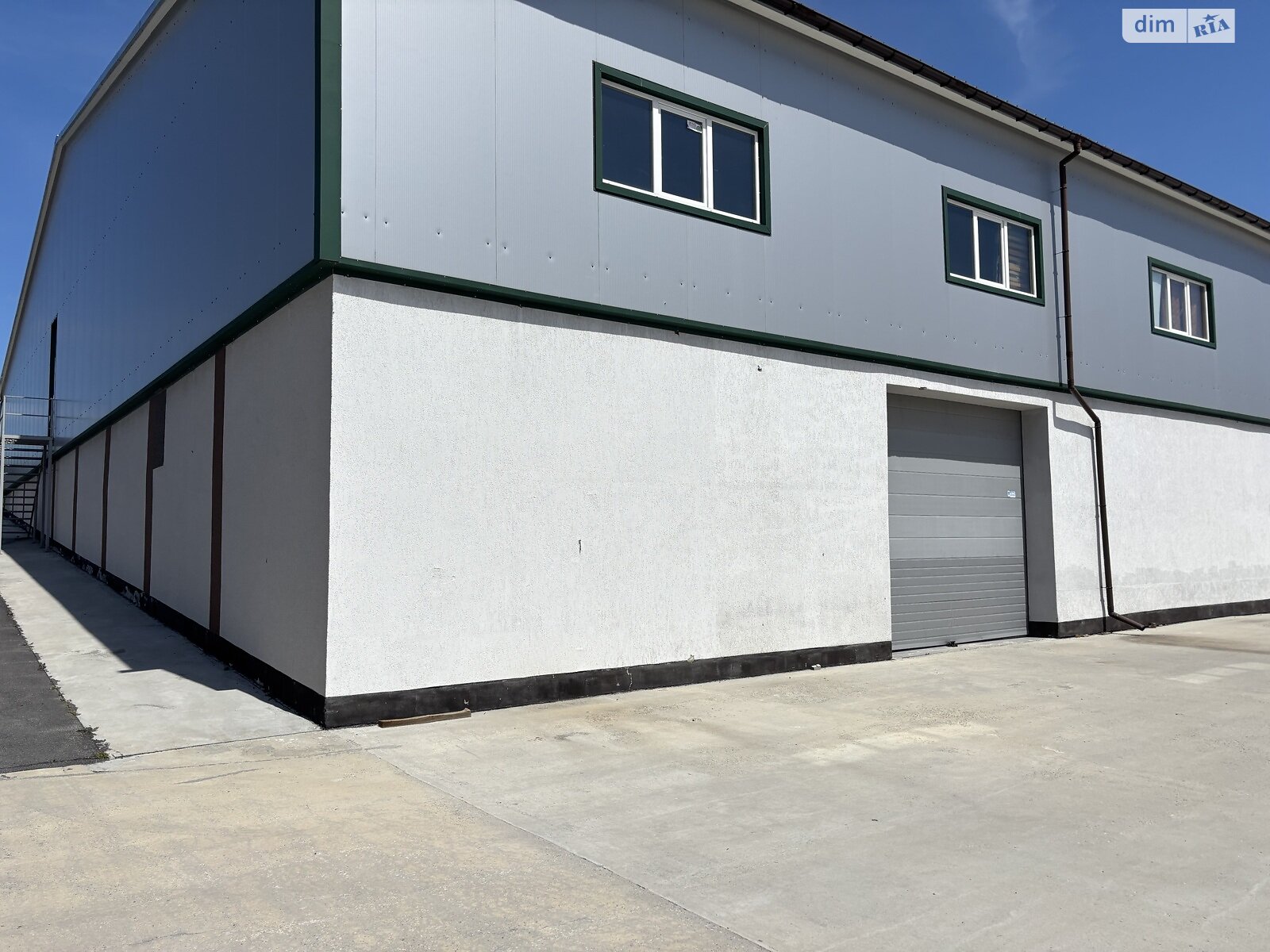 Коммерческое помещение в Зарванцах, Дюковская улица, цена аренды: 308 880 грн за объект фото 1