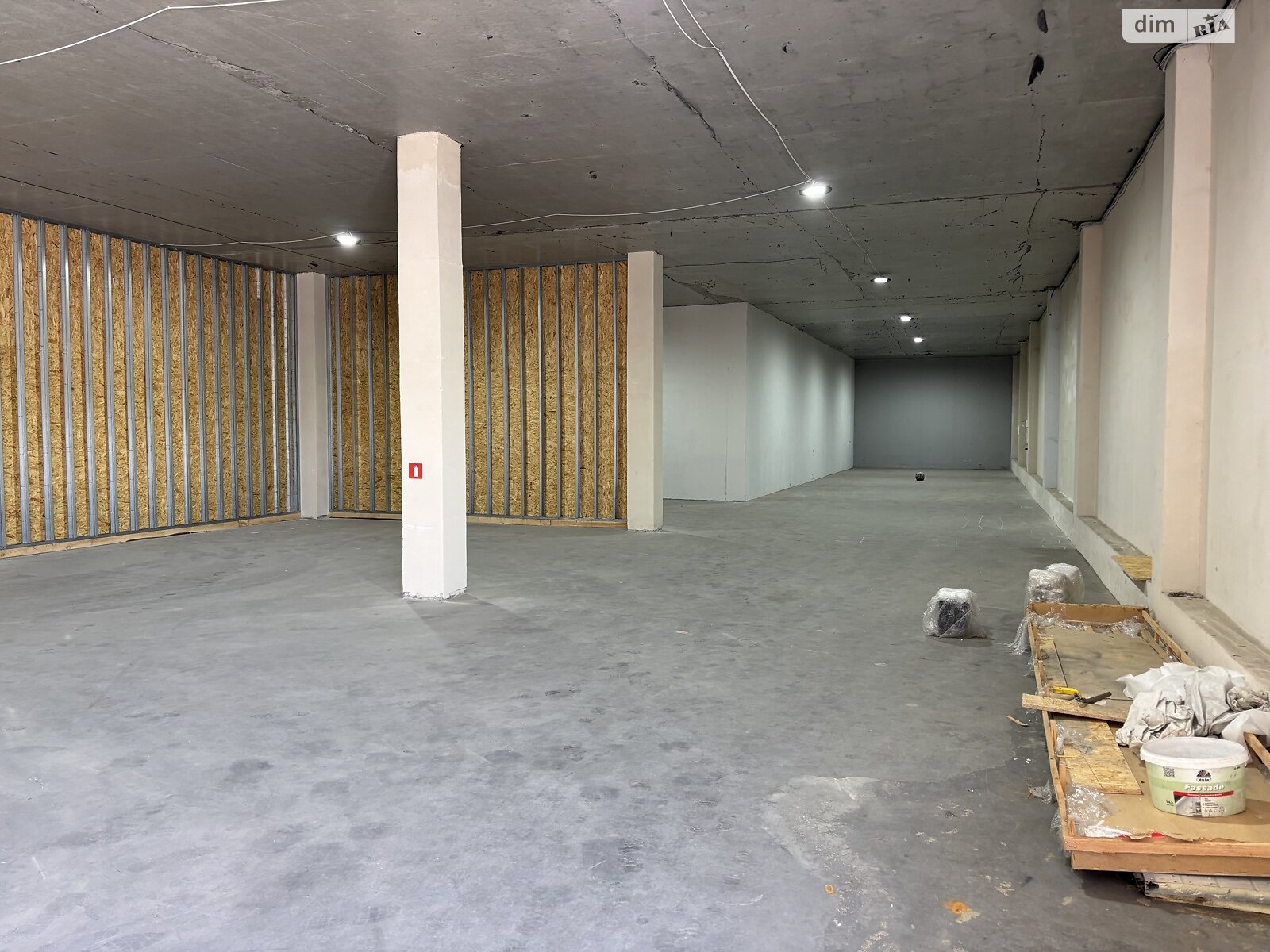 Коммерческое помещение в Зарванцах, Дюковская улица, цена аренды: 308 880 грн за объект фото 1