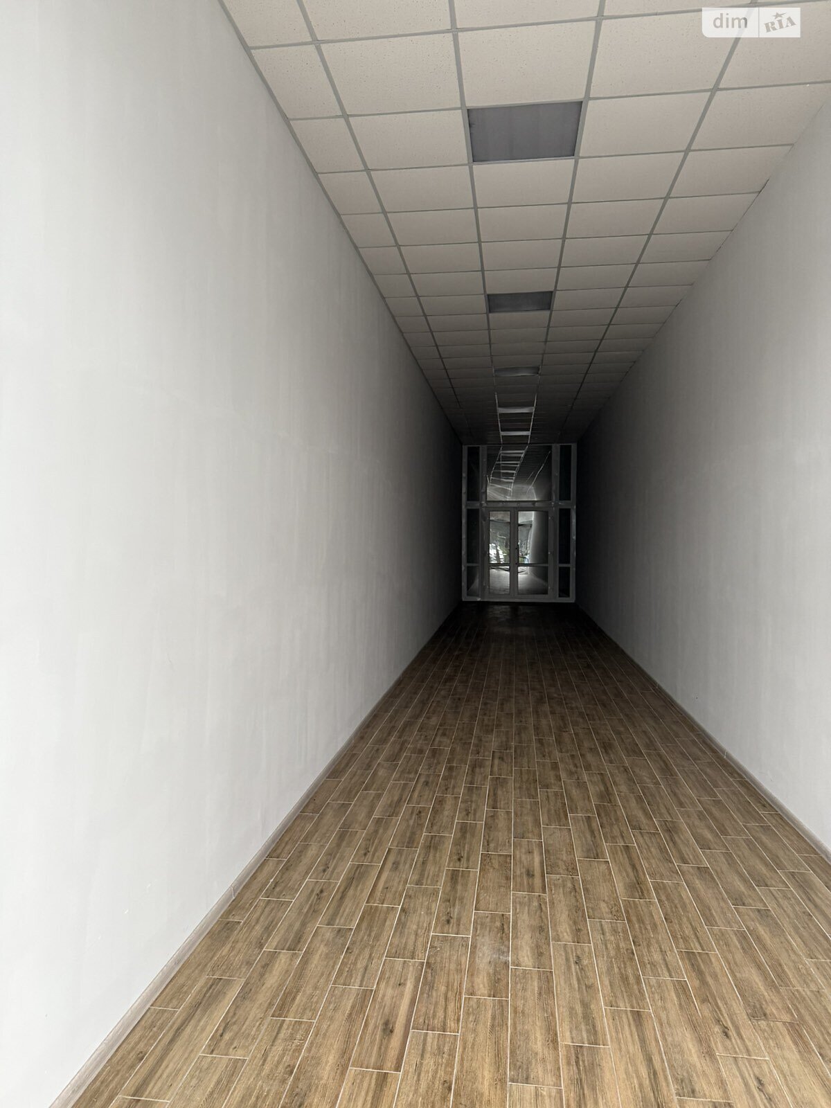 Комерційне приміщення в Вінниці, здам в оренду по Хмельницьке шосе 105А, район Барське шосе, ціна: 285 950 грн за об’єкт фото 1 Комерційне приміщення в Вінниці, здам в оренду по Хмельницьке шосе 105А, район Барське шосе, ціна: 285 950 грн за об’єкт фото 1