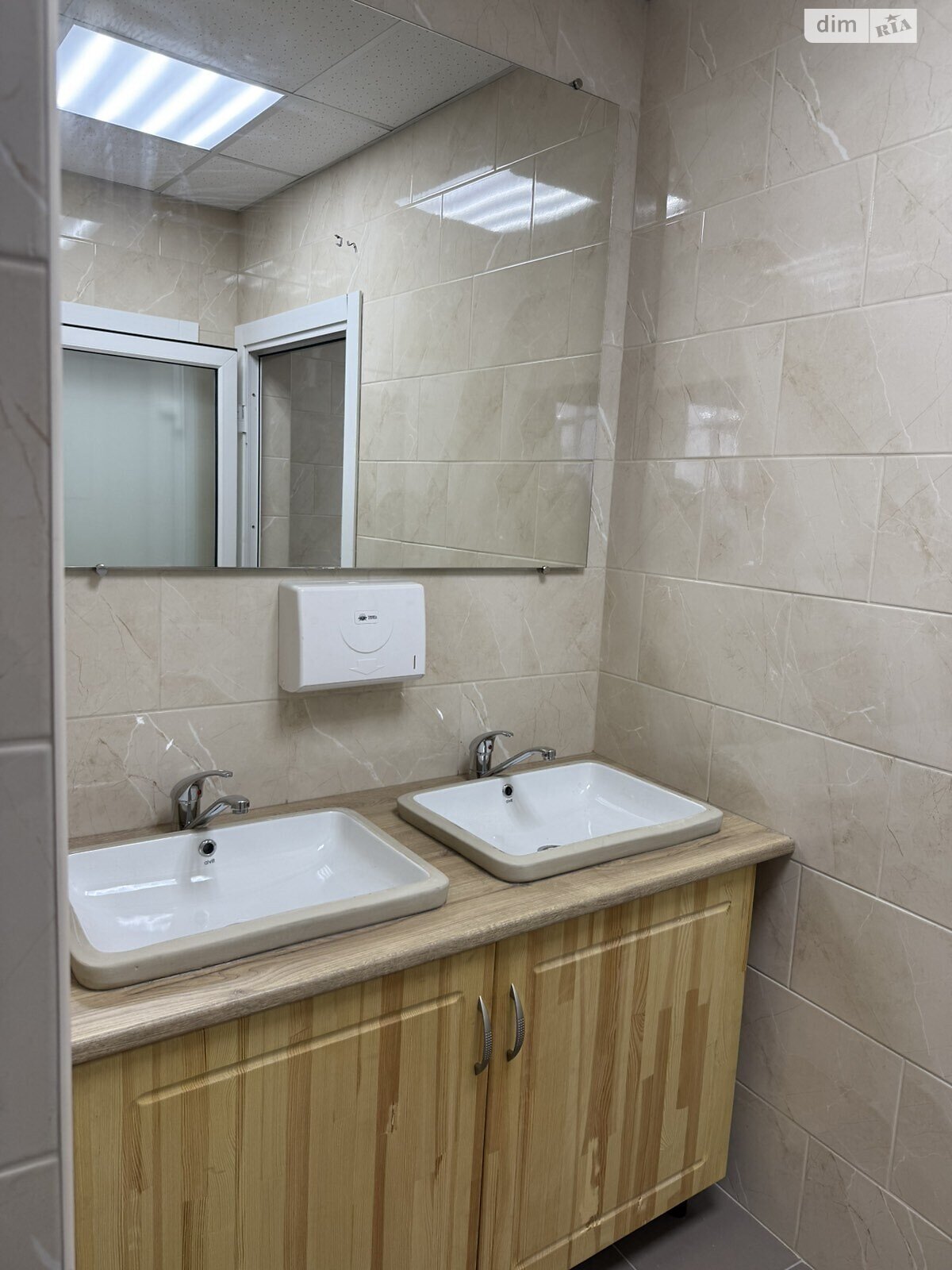 Комерційне приміщення в Вінниці, здам в оренду по Хмельницьке шосе 105А, район Барське шосе, ціна: 285 950 грн за об’єкт фото 1 Комерційне приміщення в Вінниці, здам в оренду по Хмельницьке шосе 105А, район Барське шосе, ціна: 285 950 грн за об’єкт фото 1