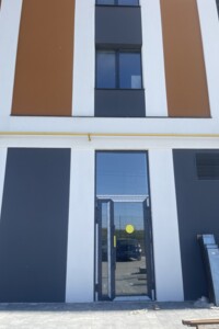 Коммерческое помещение в Зарванцах, Рыбацкая улица 7, цена аренды: 46 420 грн за объект фото 2