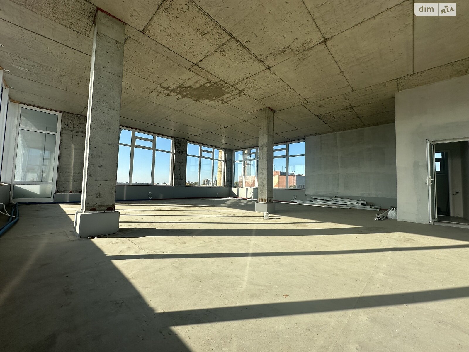 Комерційне приміщення в Вінниці, здам в оренду по Політехнічна (Воїнів-Інтернаціоналістів) вулиця 2, район Барське шосе, ціна: 105 175 грн за об’єкт фото 1 Комерційне приміщення в Вінниці, здам в оренду по Політехнічна (Воїнів-Інтернаціоналістів) вулиця 2, район Барське шосе, ціна: 105 175 грн за об’єкт фото 1